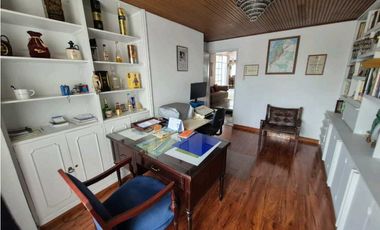 Bella y amplia casa para Venta en Niza