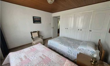 Bella y amplia casa para Venta en Niza