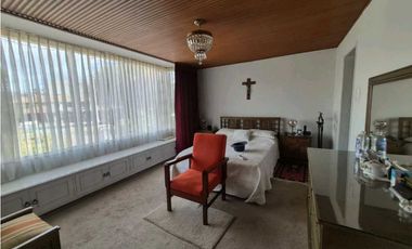 Bella y amplia casa para Venta en Niza