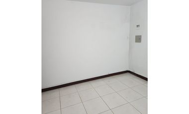 ARRENDAMIENTO APTO No. 3 SECTOR LA LEONORA