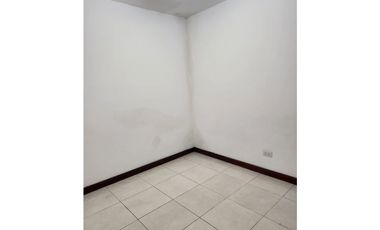 ARRENDAMIENTO APTO No. 3 SECTOR LA LEONORA