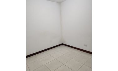 ARRENDAMIENTO APTO No. 3 SECTOR LA LEONORA