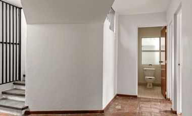 Renta Casa en condominio en Lomas de Tecamachalco, CDMX