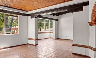 Renta Casa en condominio en Lomas de Tecamachalco, CDMX