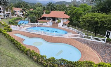 Vende Casa en Conjunto Cerrado - Villeta