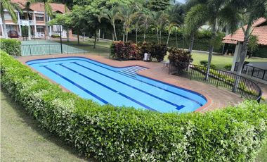 Vende Casa en Conjunto Cerrado - Villeta