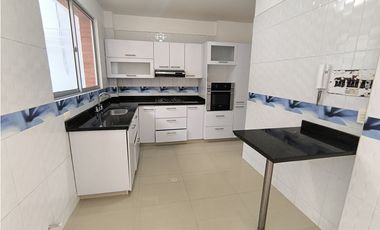 Vende Casa en Conjunto Cerrado - Villeta