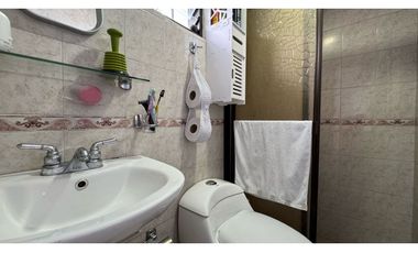 Casa esquinera en venta - Barrio Palmeras de Oriente Palmira Valle