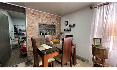 Casa esquinera en venta - Barrio Palmeras de Oriente Palmira Valle