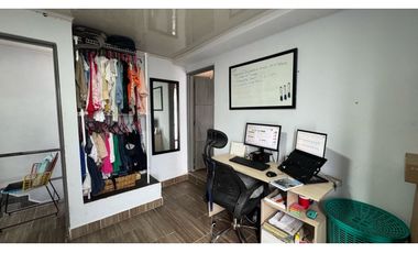 Casa esquinera en venta - Barrio Palmeras de Oriente Palmira Valle