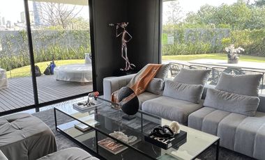 RESIDENCIA EN VENTA EN BOSQUE REAL