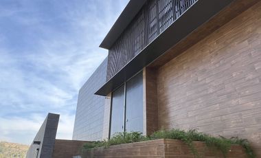 RESIDENCIA EN VENTA EN BOSQUE REAL