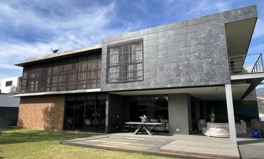 RESIDENCIA EN VENTA EN BOSQUE REAL