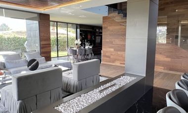 RESIDENCIA EN VENTA EN BOSQUE REAL