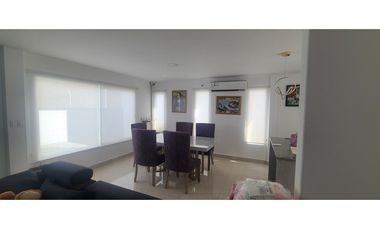 En venta casa 2 pisos y 4 habitaciones sector Manta azul