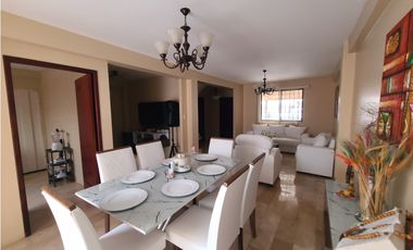 Casa en venta urbanización Ciudad del Sol, Manta.