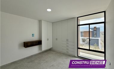 Casa semiamoblada pro estrenar en Urb. Baru, cerca de las playas Manta