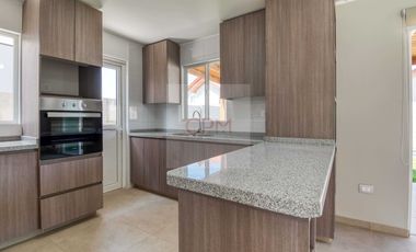 Casa en arriendo en LAMPA