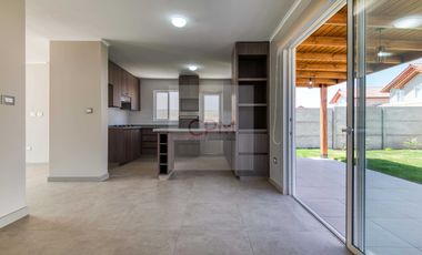 Casa en arriendo en LAMPA