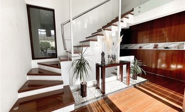 Casa en Arriendo en av. los rios