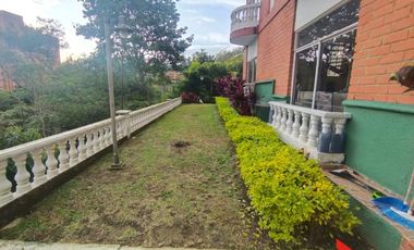 Casa en Arriendo Ubicado en Medellín Codigo 6824