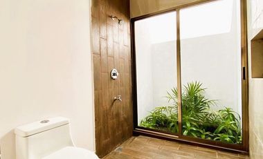 Casa en venta de una planta en privada al norte de Mérida