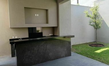 CASA EN VENTA EN SAN PEDRO, LISTA PARA ESTRENAR !!!