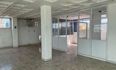 Venta o Renta de Edificio en Esquina col. Ventura Puente
