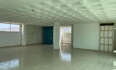 Venta o Renta de Edificio en Esquina col. Ventura Puente