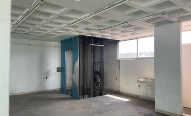 Venta o Renta de Edificio en Esquina col. Ventura Puente