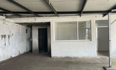 Venta o Renta de Edificio en Esquina col. Ventura Puente