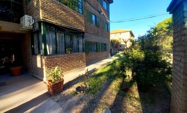 Neuquen. Venta Departamento en Complejo en  Planta Baja