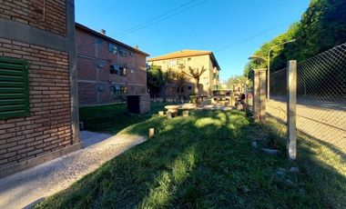 Neuquen. Venta Departamento en Complejo en  Planta Baja