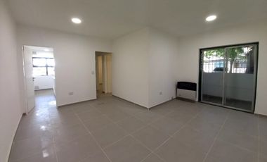 Neuquen. Venta Departamento en Complejo en  Planta Baja