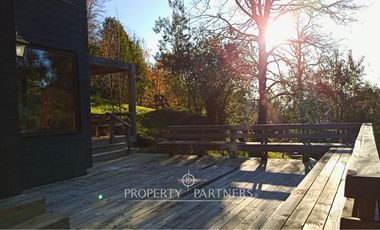 Linda casa orilla de Lago Calafquen - arriendo verano