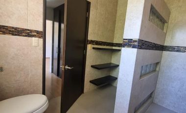 CASA EN RENTA, VILLAS KENT, METEPEC, EDO. DE MÉX.