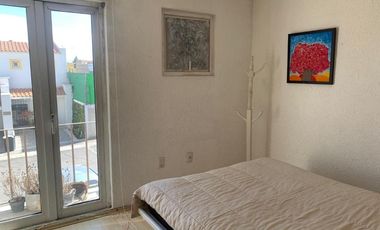 CASA AMUEBLADA EN RENTA EN EL CASTAÑO