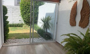 CASA AMUEBLADA EN RENTA EN EL CASTAÑO