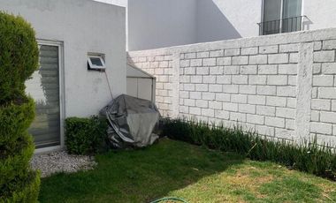 CASA AMUEBLADA EN RENTA EN EL CASTAÑO
