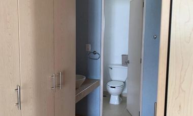 CASA AMUEBLADA EN RENTA EN EL CASTAÑO
