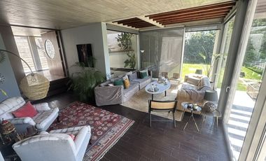 Regia casa  Cerró Calán, Los Dominicos