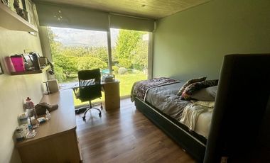 Regia casa  Cerró Calán, Los Dominicos