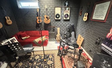 Regia casa  Cerró Calán, Los Dominicos