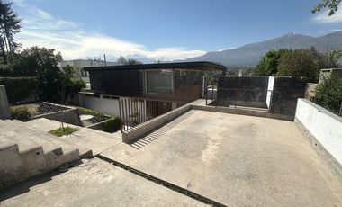 Regia casa  Cerró Calán, Los Dominicos