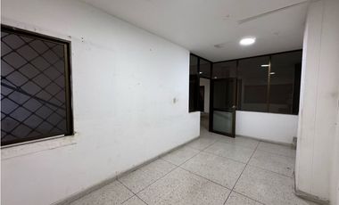 Amplio local en el centro histórico