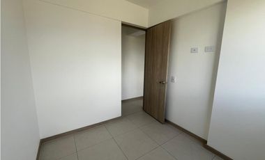 Vendo  Apartamento en Colina de Alcaravanes