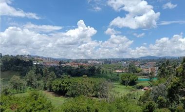 Vendo  Apartamento en Colina de Alcaravanes