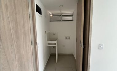 Vendo  Apartamento en Colina de Alcaravanes