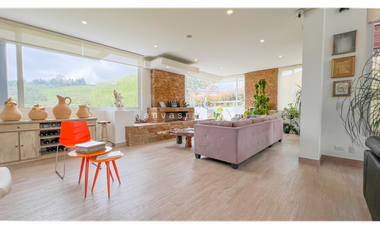 Venta de Casa en Conjunto Campestre Envigado