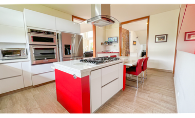 Venta de Casa en Conjunto Campestre Envigado